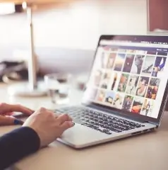 choix des photos apres séances sur ordinateur