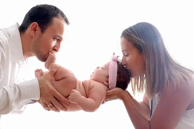 fazmille-bebe-studio-photo-cergy-sahima-photographe