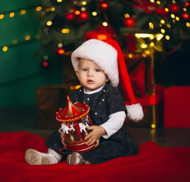 Fête de Noël pleine de tendresse – bébé à l’honneur chez Sahima Studio.